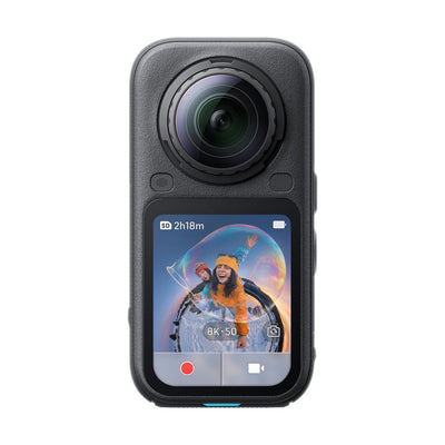 Cámara Insta360 X6 8K 360 Essentials Bundle