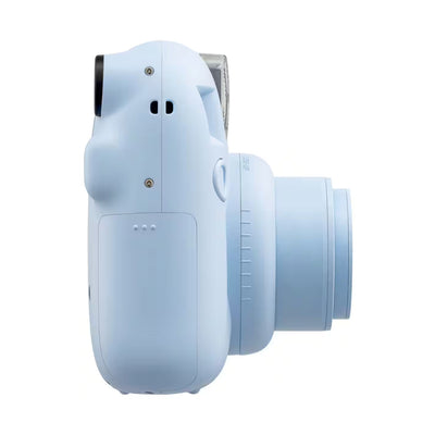 Cámara Instantánea Fujifilm Instax Mini 12 + Película Instax Mini, Álbum de Fotos, Stickers Decorativos y Bolsa Tote Original